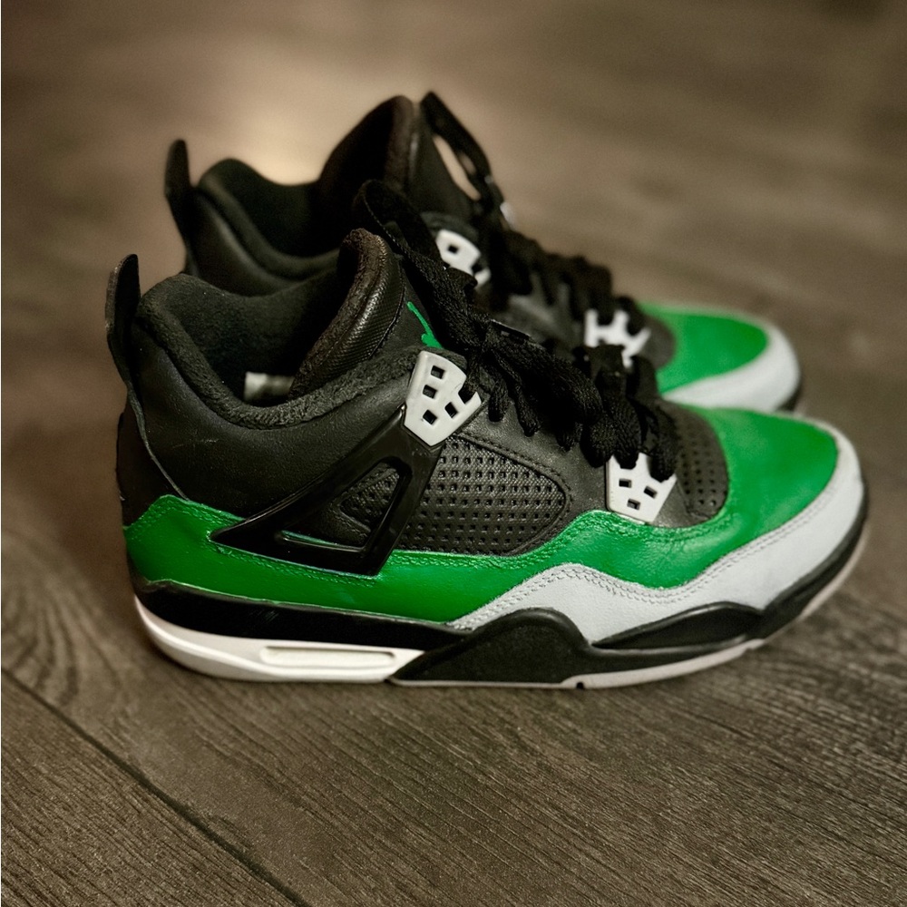 Custom Eagles Kelly Green/Black/Gray Air Jordan Retro 4s (6Y)